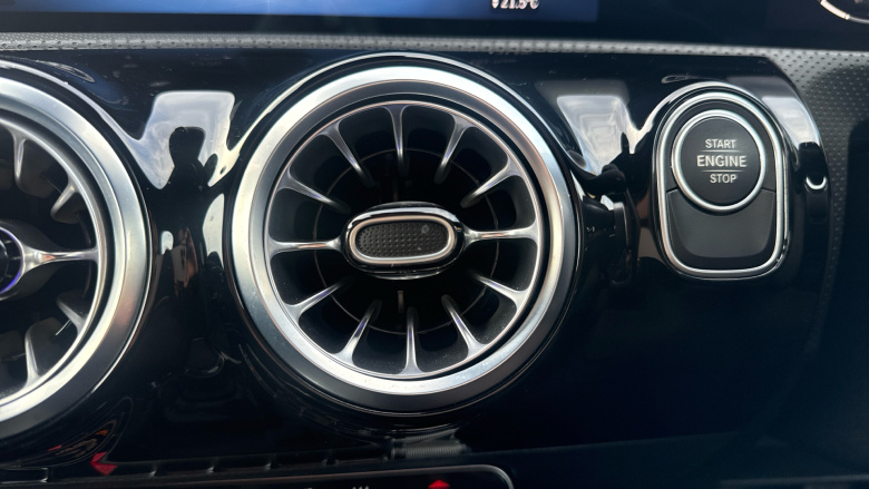 Mercedes-Benz CLA 250e AMG Line Premium 4dr Tip Auto Saloon